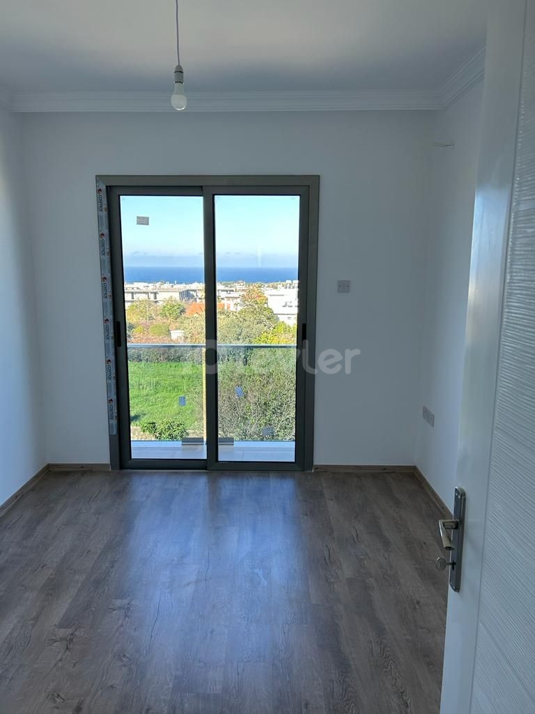 2+1 FLAT FOR SALE IN GIRNE/ALSANCAK