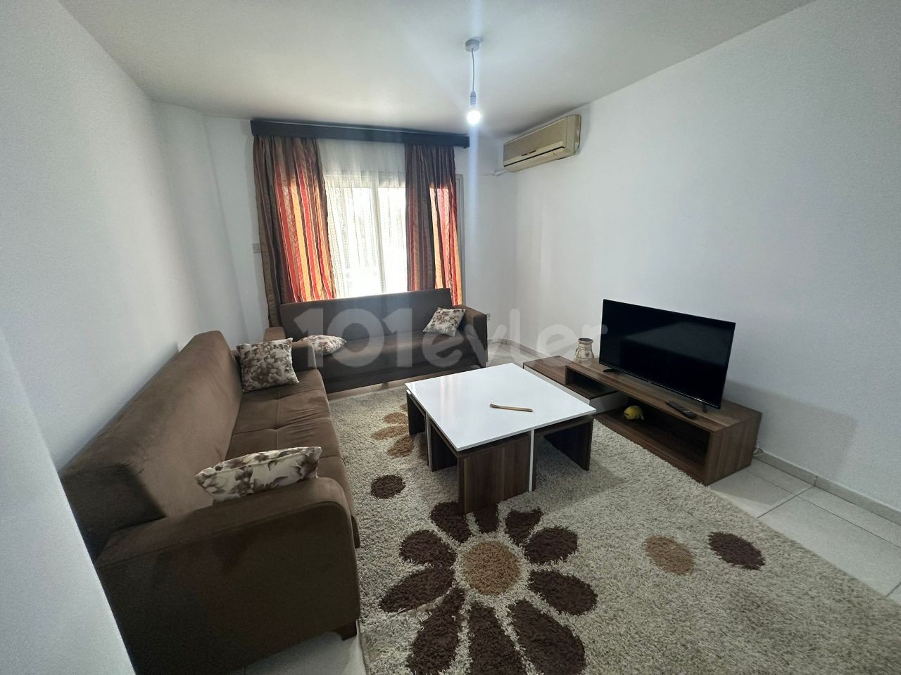 LEFKOŞA/YENİŞEHİR'DE KİRALIK 4+1 EŞYALI DAİRE