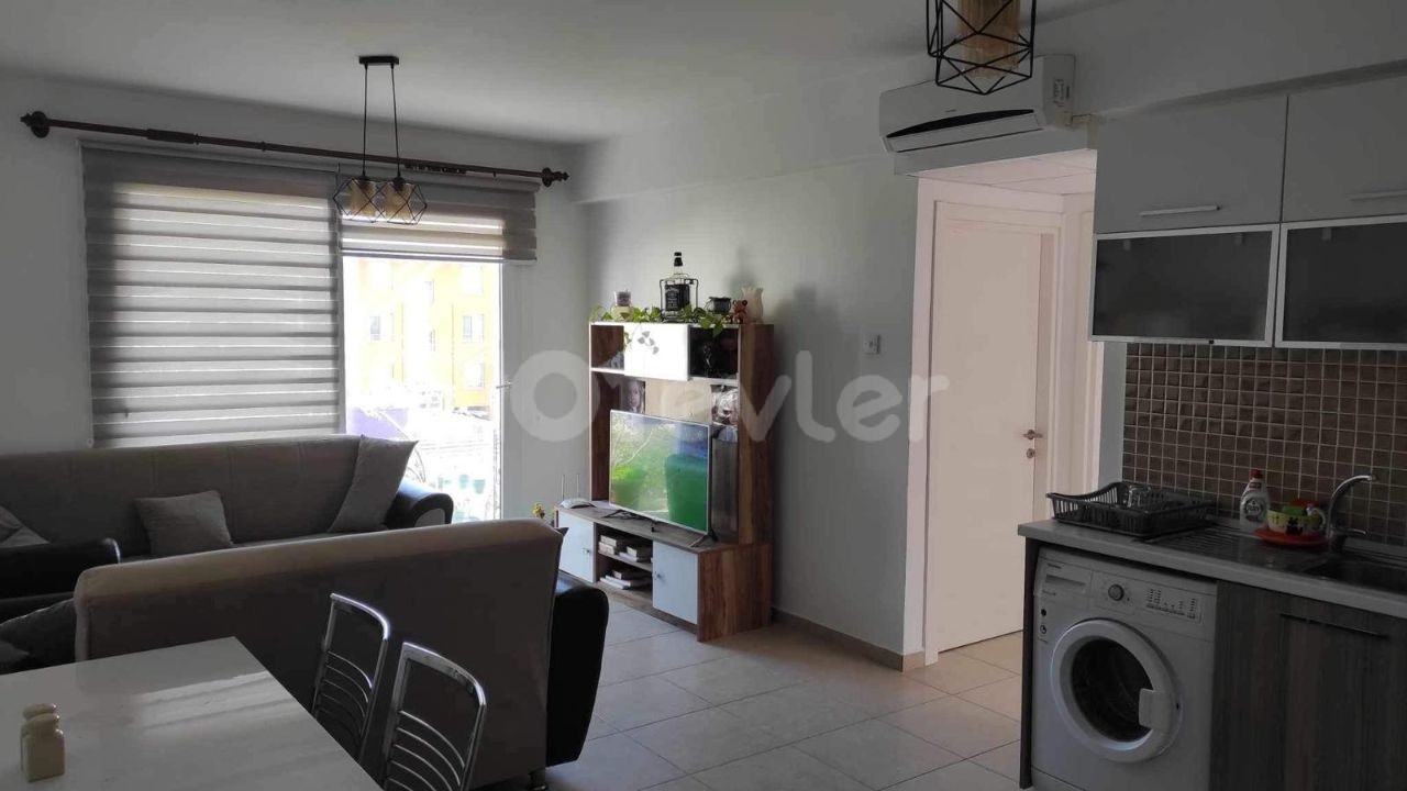 GİRNE KAŞGAR BÖLGESİNDE SATILIK 2+1 EŞYALI DAİRE