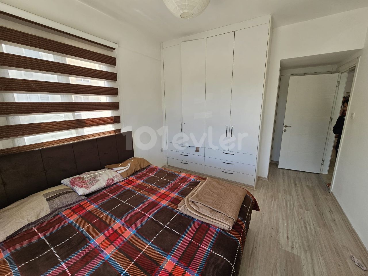 GİRNE/OZANKÖY'DE SATILIK 2+1 EŞYALI DAİRE