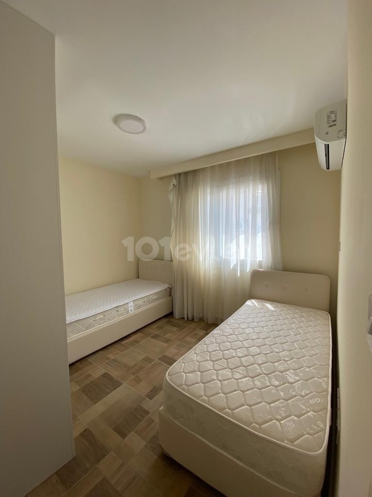 GİRNE MERKEZ BARBAROS MARKET BÖLGESİ KİRALIK 2+1 EŞYALI DAİRE