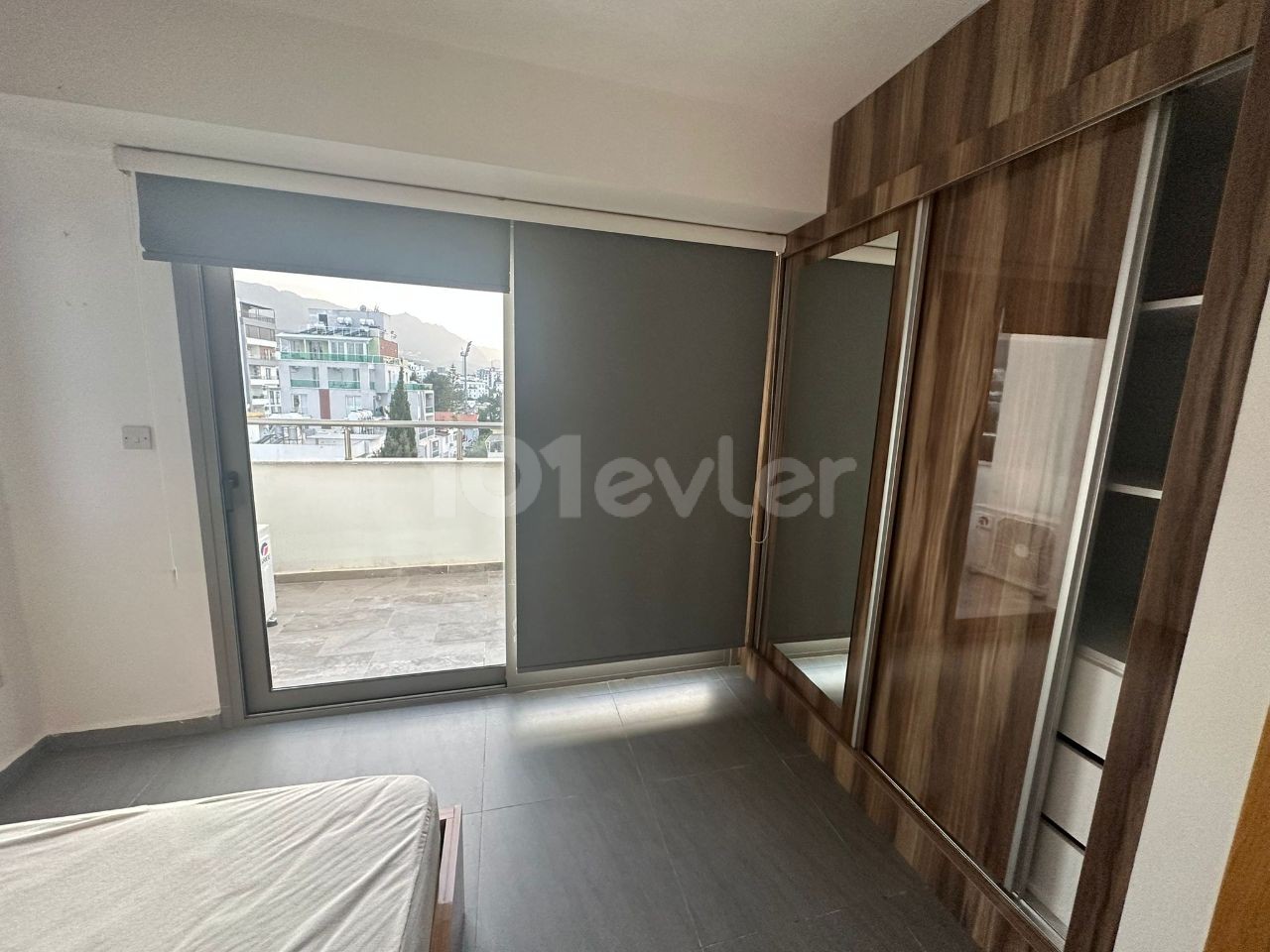 GİRNE LAVASH RESTORAN BÖLGESİNDE KİRALIK 2+1 EŞYALI  PENTHOUSE