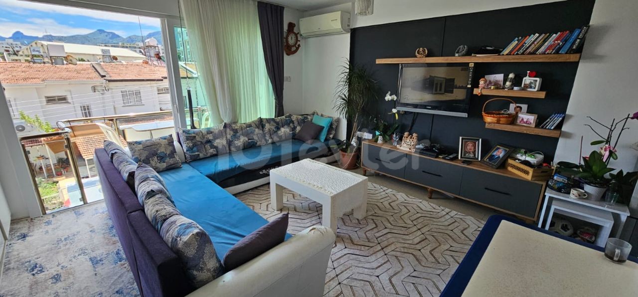 Flat To Rent in Girne Merkez, Kyrenia