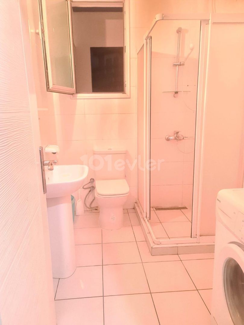 STUDIO FLAT FOR RENT IN KYRENIA PEACE PARK AREA