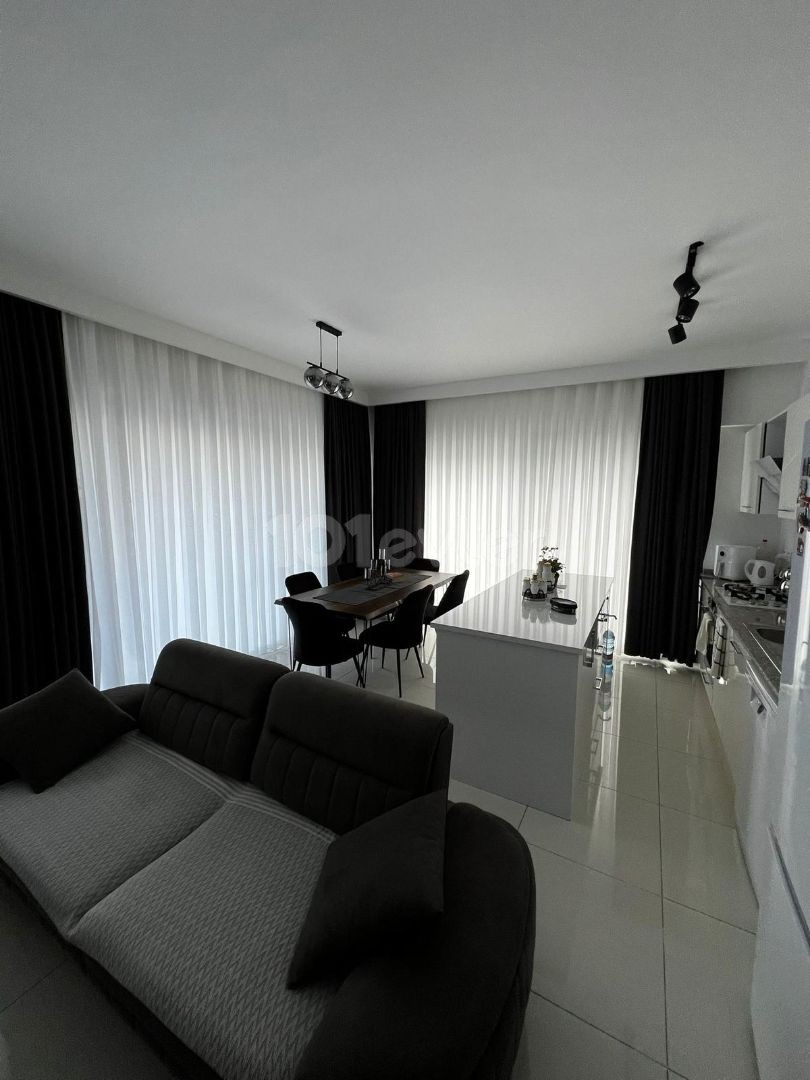 2+1 FLAT FOR SALE IN KYRENIA CENTER