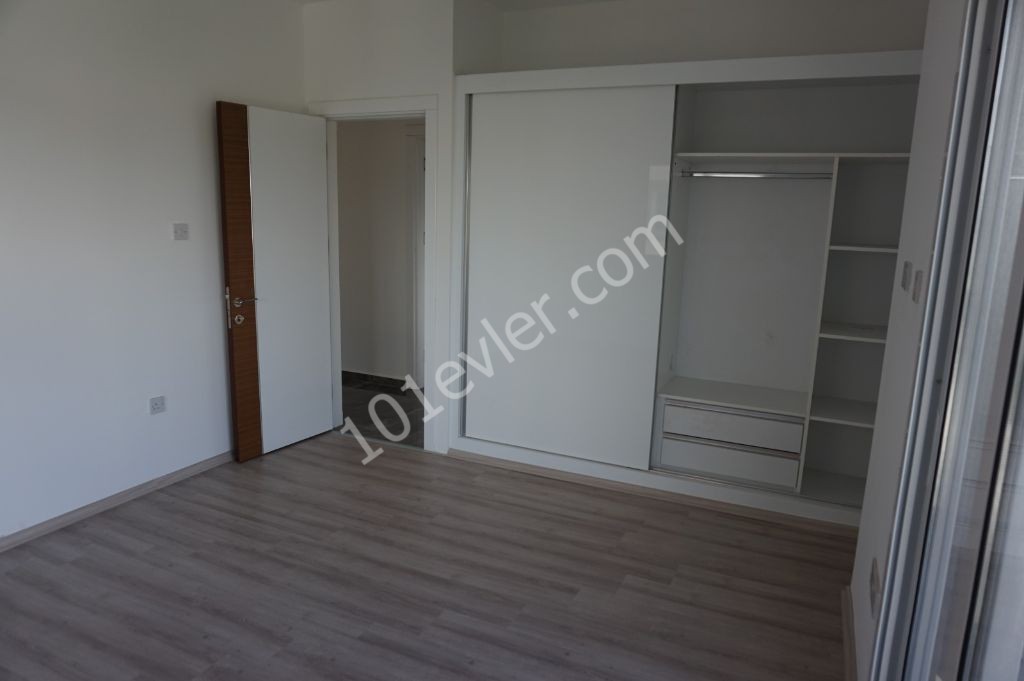 3 + 1 apartment for sale in the center of Alsancak ** 