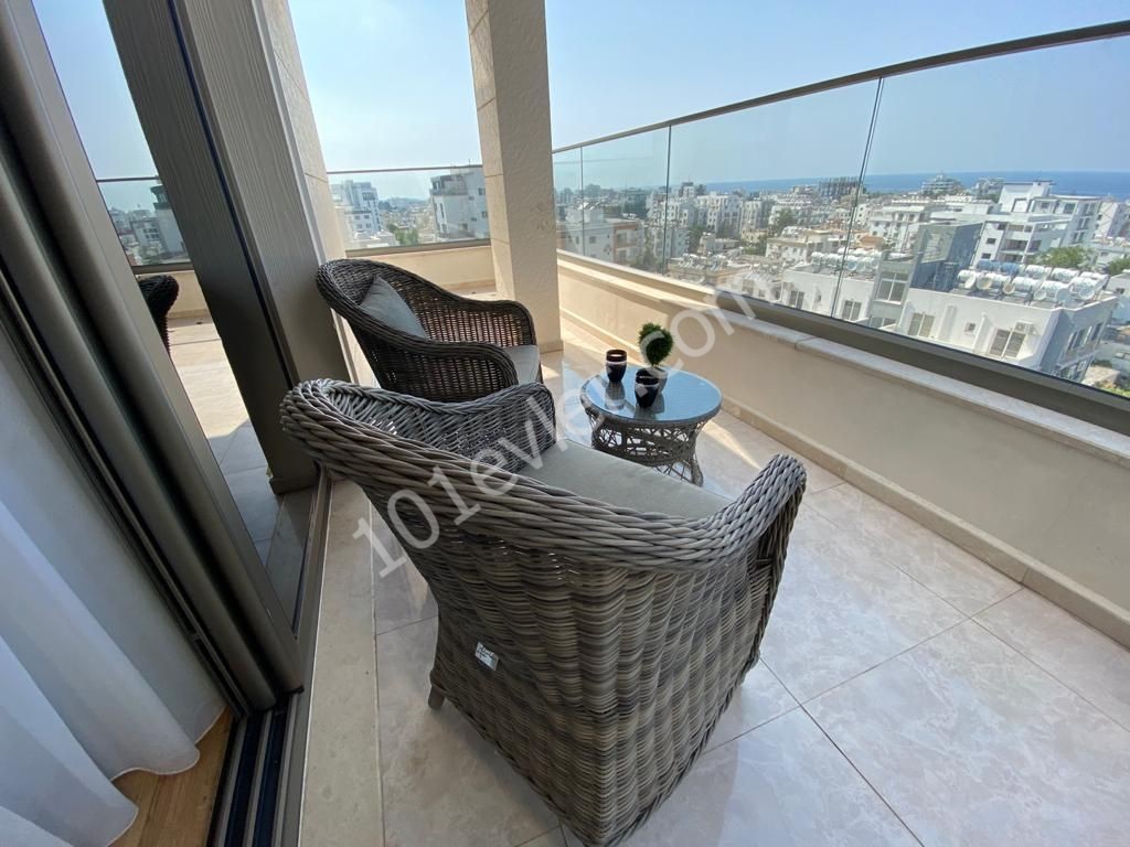 Girne merkezinde satilik 3+1 Penthouse