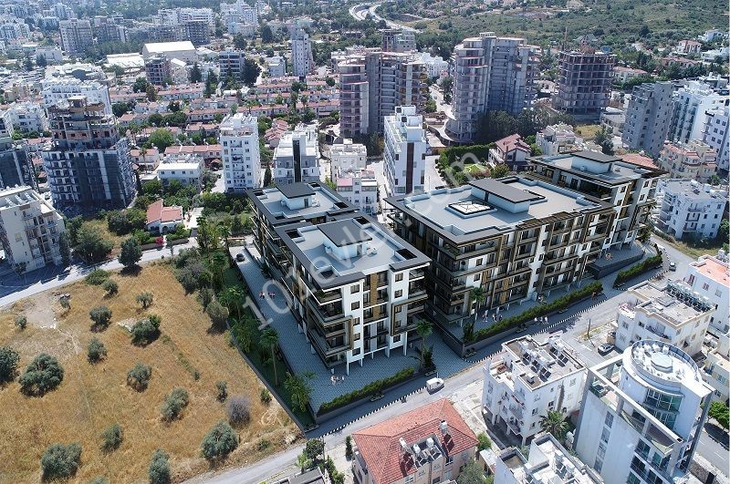For sale in the center of Kyrenia 1+1 2+1 3+1 apartments and penthouses ** 