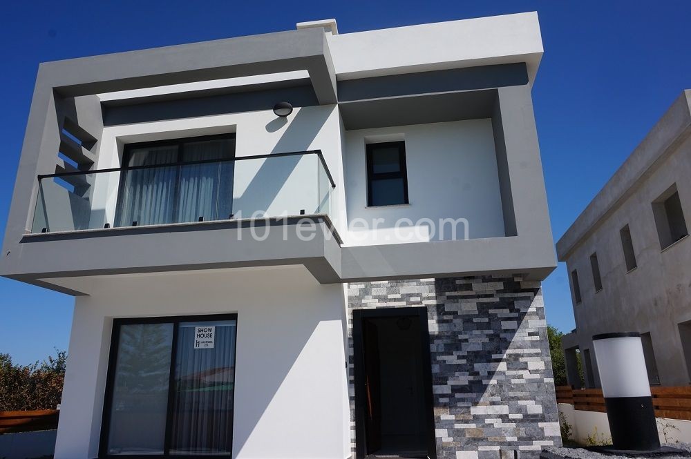 3+1 villa zu verkaufen in Alsancak ** 