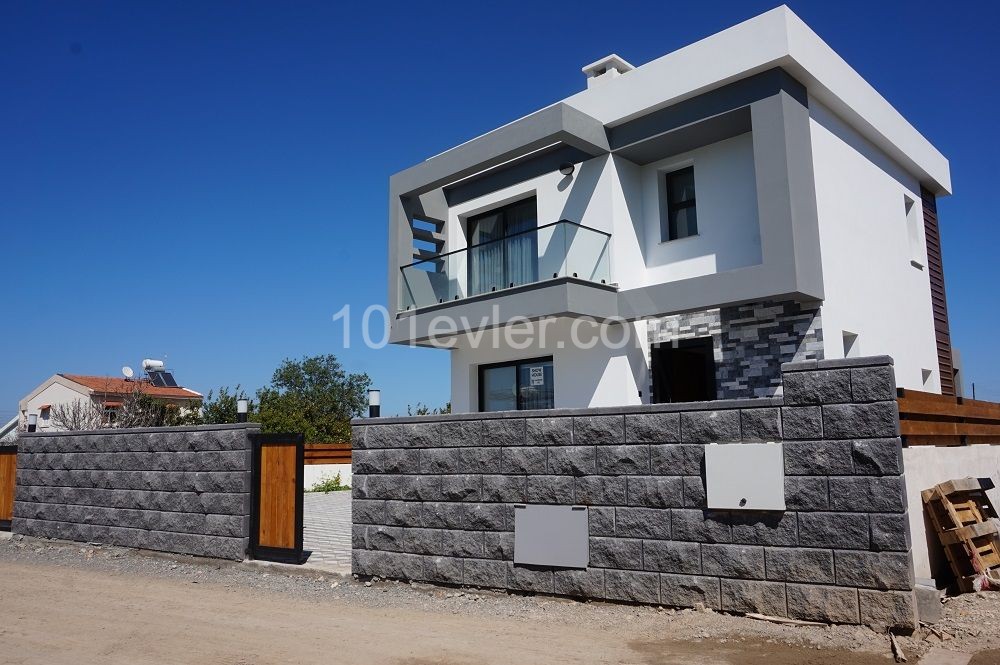 3+1 villa zu verkaufen in Alsancak ** 