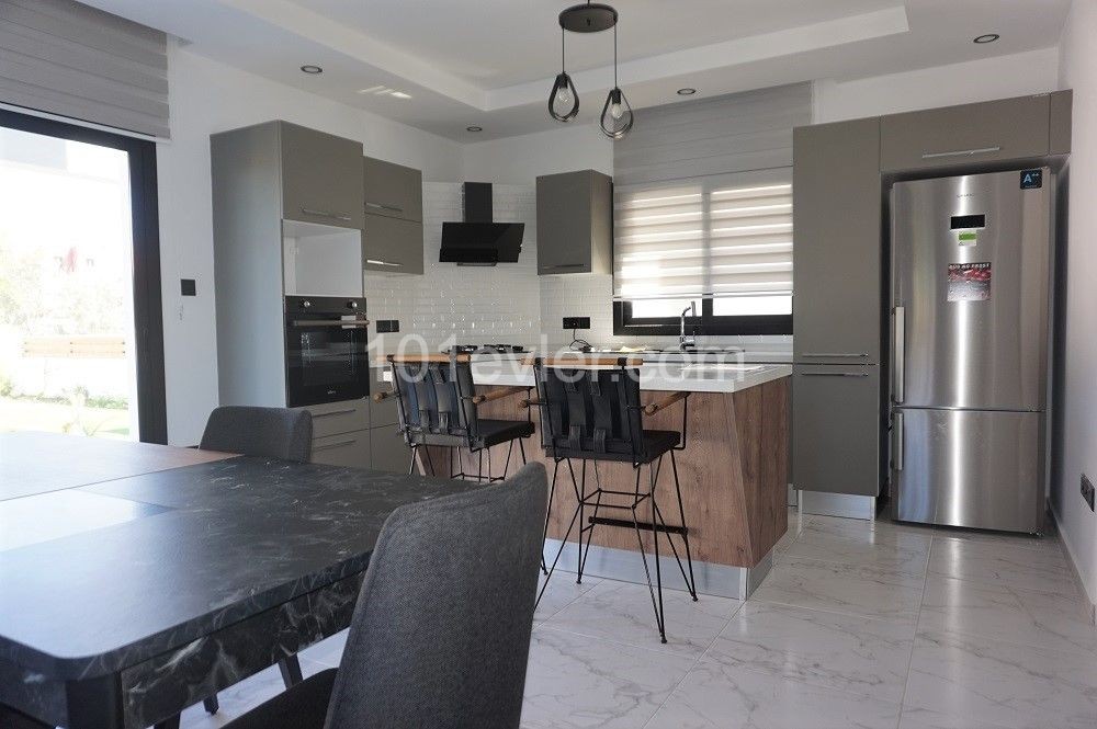 Alsancak da 3+1 satilik villa