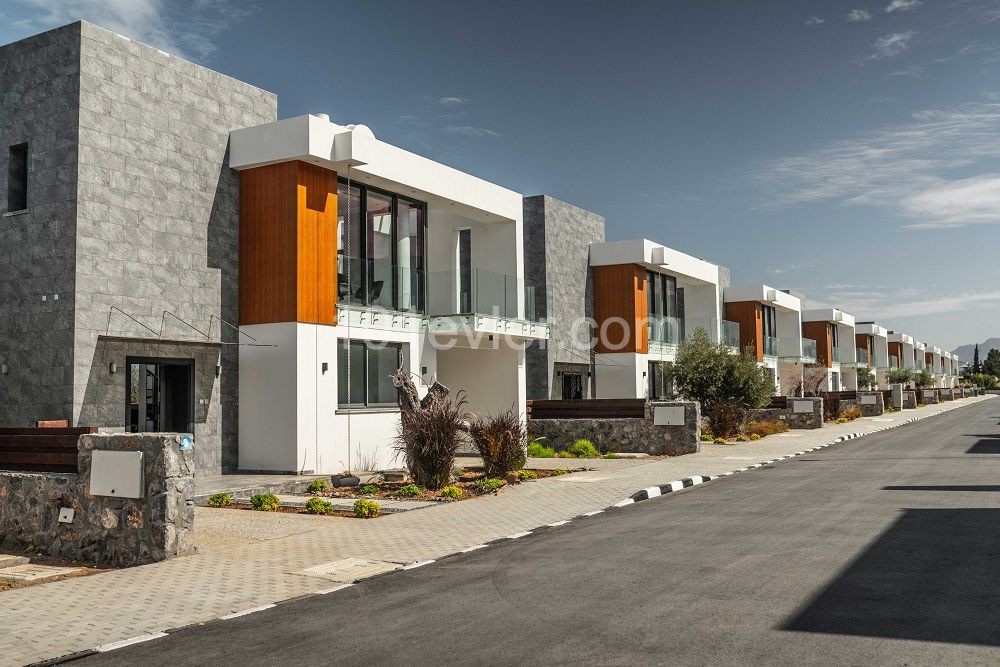 Ready to move in Turkish Title Villas for sale in Ozankoy