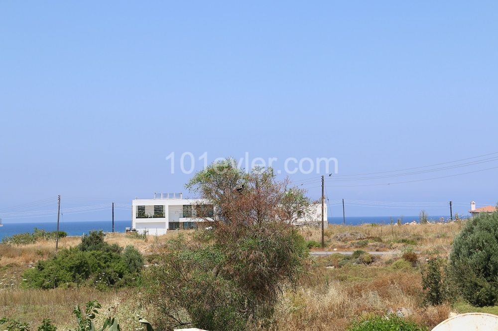 3 Bedroom bungalow with sea and mountain views