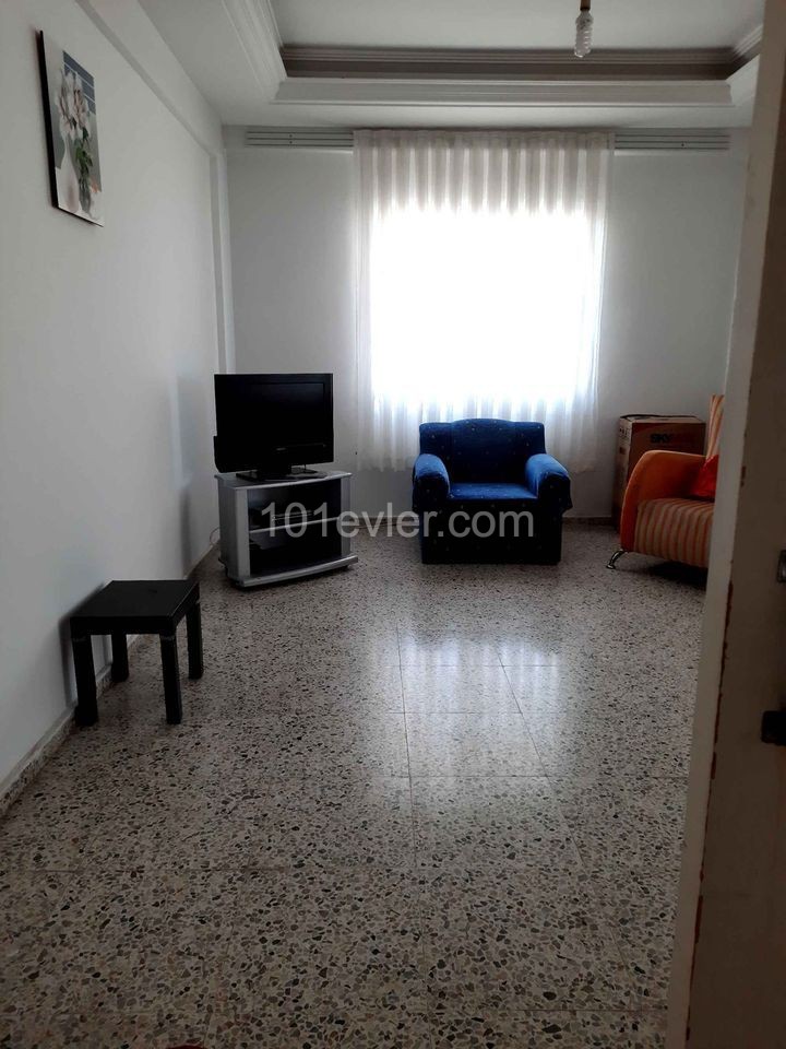 Flat To Rent in Küçük Kaymaklı, Nicosia