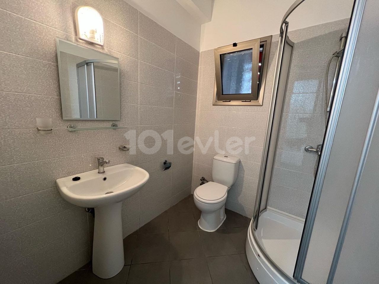 Gönyeli'de Kiralık 1+1  Lüks Daire