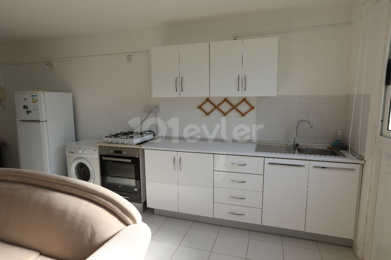 AN APARTMENT FOR RENT IN MITRE... ** 