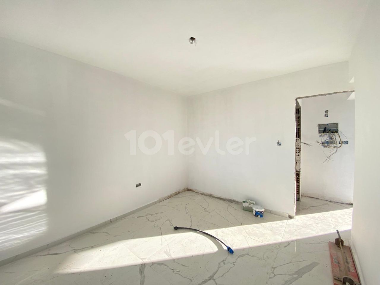 Newly Built 1+1 Flat with Balcony in Karaoğlanoğlu, Girne