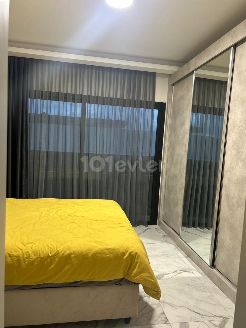 SATILIK Penthouse Havuzlu Site İçerisinde 2+1 ,Eşyalı, Lüks