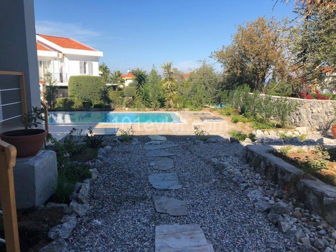 4+1 VILLA FOR SALE IN KYRENIA/CATALKOY WITHIN HALF A DONE LAND ** 