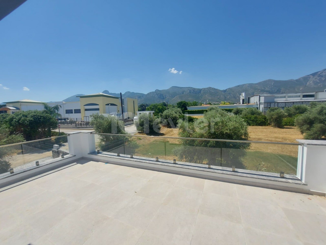 3+1 Villa zum Verkauf mit privatem Pool mit Meerblick in Kyrenia/Chatalköy ** 