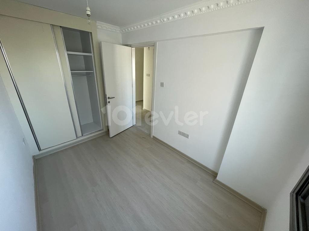 2+1 Flat For Sale In The Center Of Kyrenia