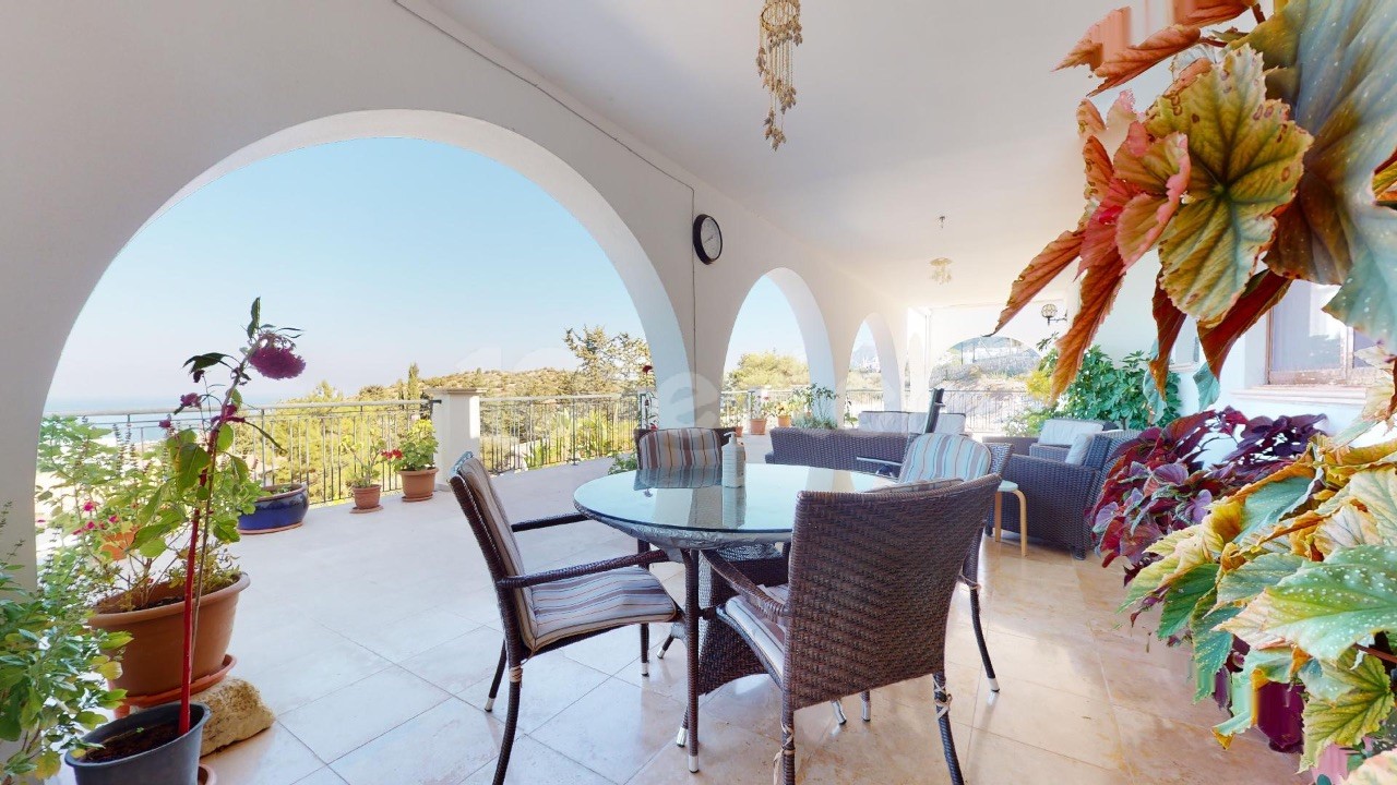 Mansion for Sale in Kyrenia/Karmi with Uninterrupted Views and Private Pool