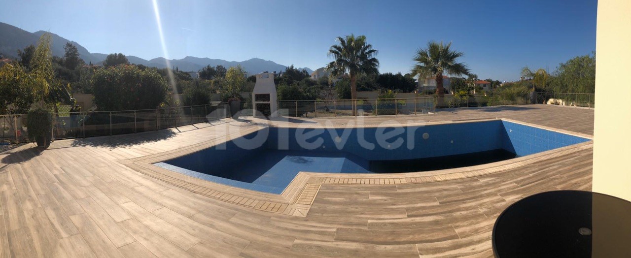 4+1 Villa with Pool for Sale in 2 Decares of Land in Edremit, Kyrenia