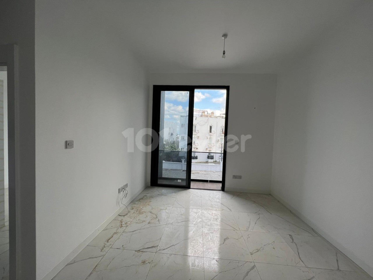 1+1 Wohnung zum Verkauf in Alsancak, Kyrenia