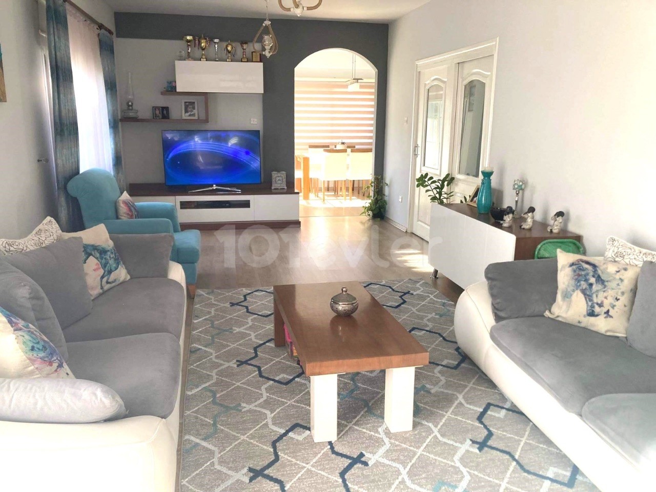 Girne/Boğaz'da Türk Koçanlı Satılık 3+1 İkiz Villa