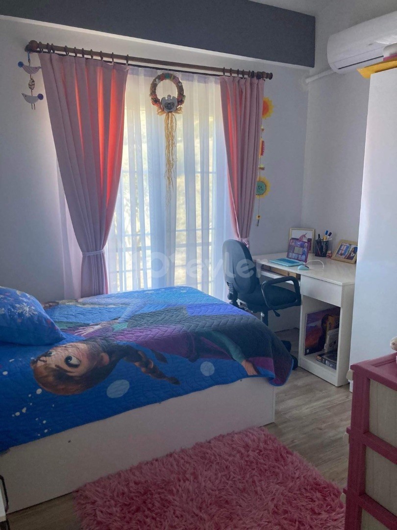 Halb freistehend Kaufen in Boğaz, Kyrenia