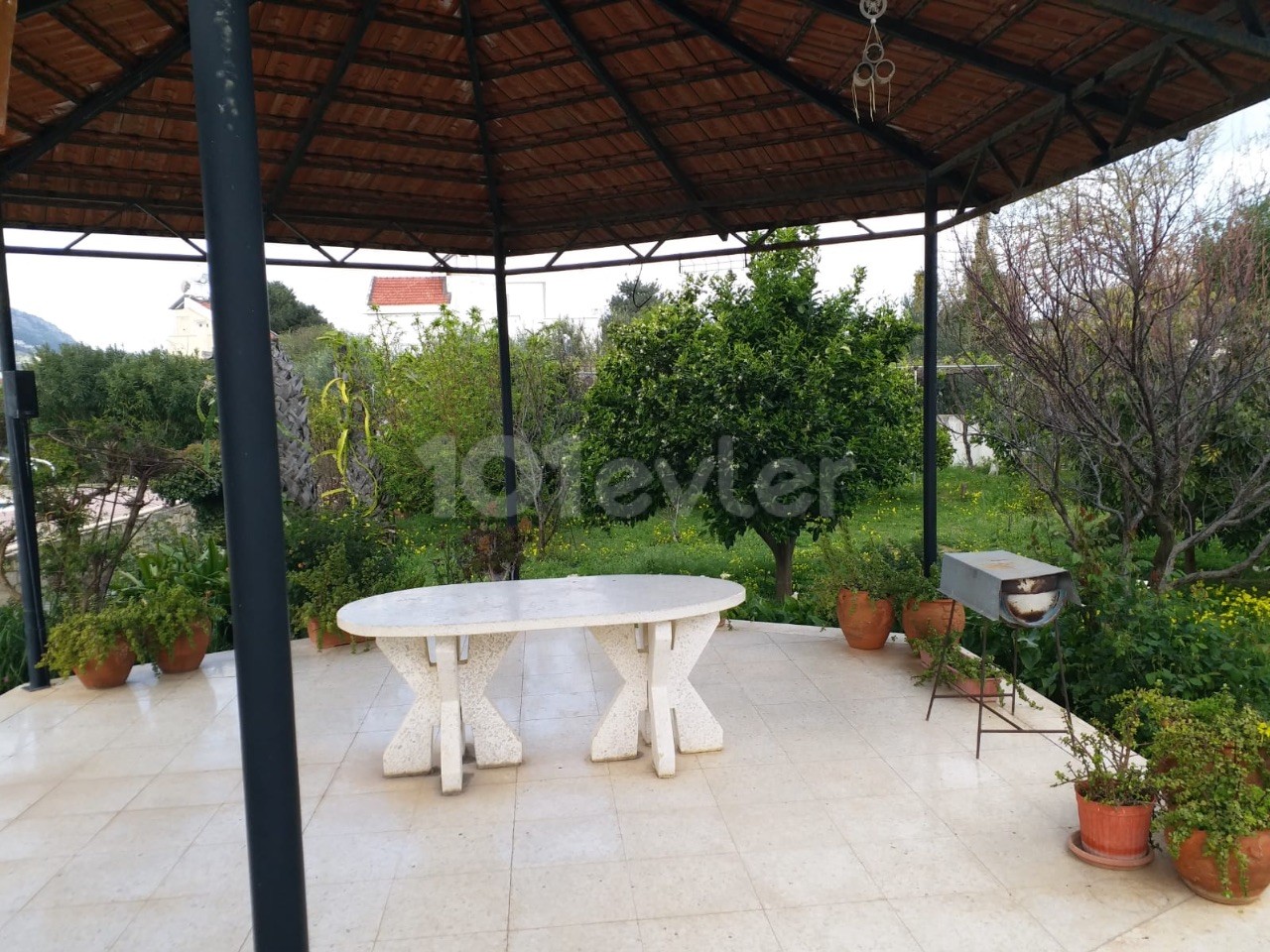 Villa for Sale in Ezic Restaurant Area in Kyrenia/Lapta