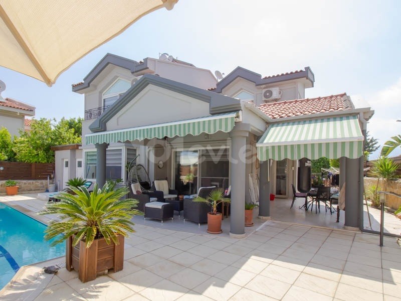 3+1 Villa zum Verkauf in Kyrenia/Dogankoy