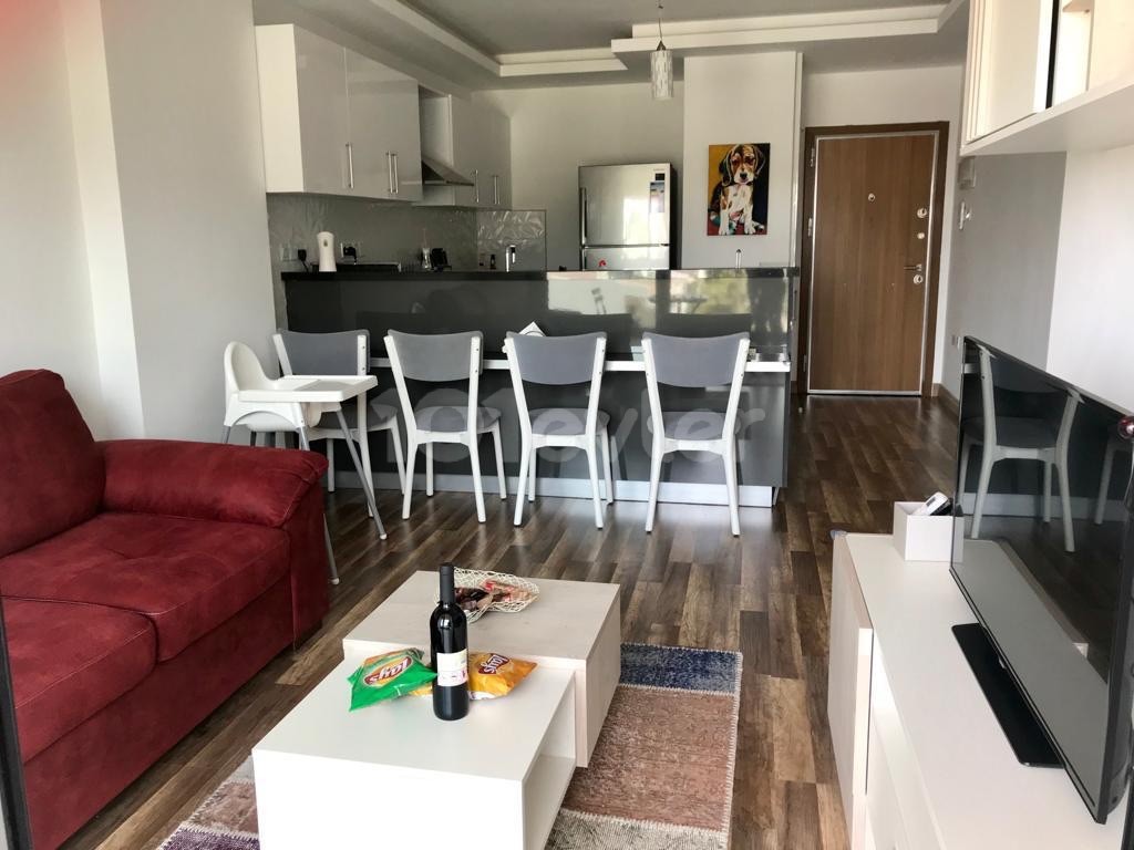 Wohnung zu vermieten in einem stilvollen Apartment im Zentrum von Kyrenia. Kontakt: 0539 104 78 38