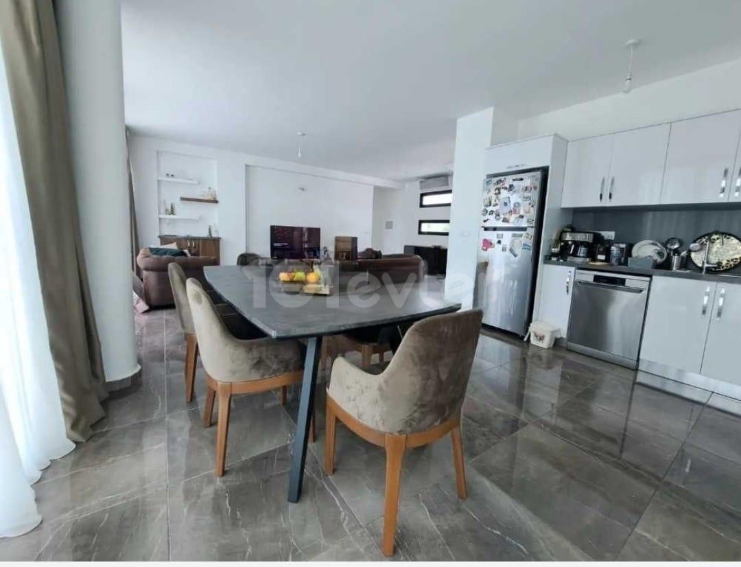 Girne/Ozanköy'de Satılık Modern Villa