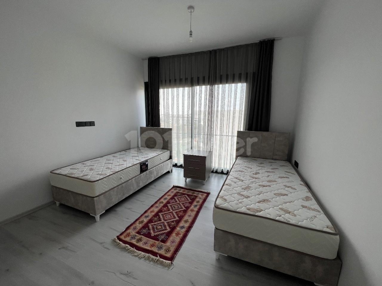 Girne/Çatalköy'de Satılık 4+1 Villa