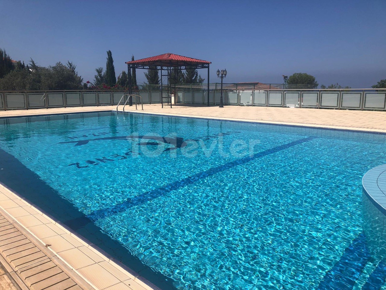 Mansion for Sale in Kyrenia/Edremit, within 3 acres of 3 houses