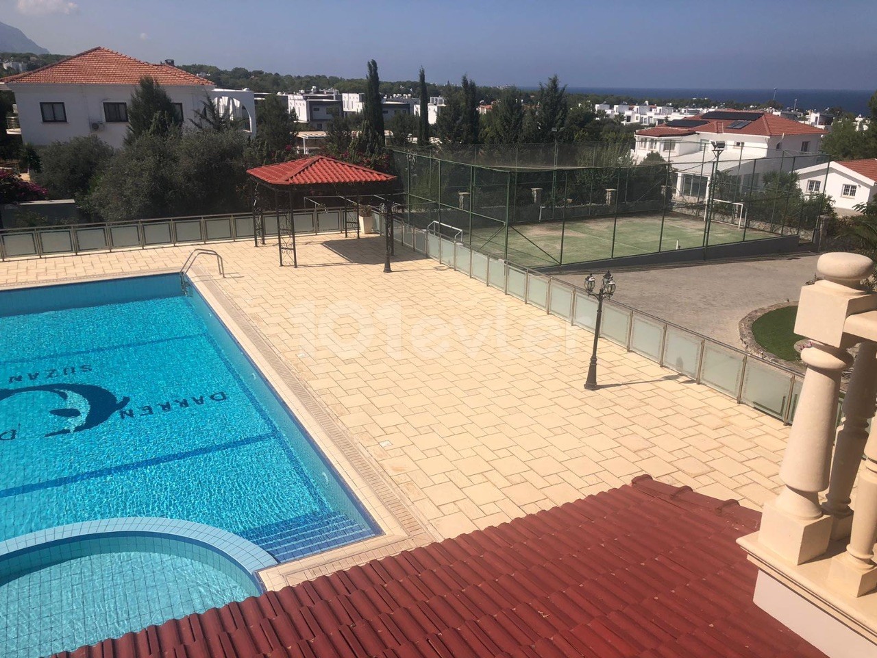 Mansion for Sale in Kyrenia/Edremit, within 3 acres of 3 houses