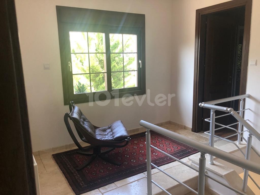 3+1 Villa for Sale in Kyrenia/Alsancak