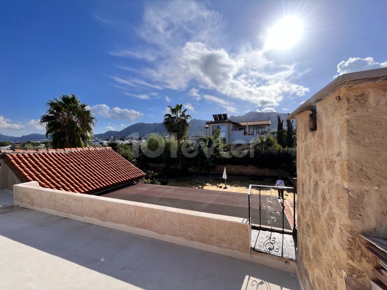 Huzurlu Lüks Yaşam: Çatalkoy Satılık Bungalow