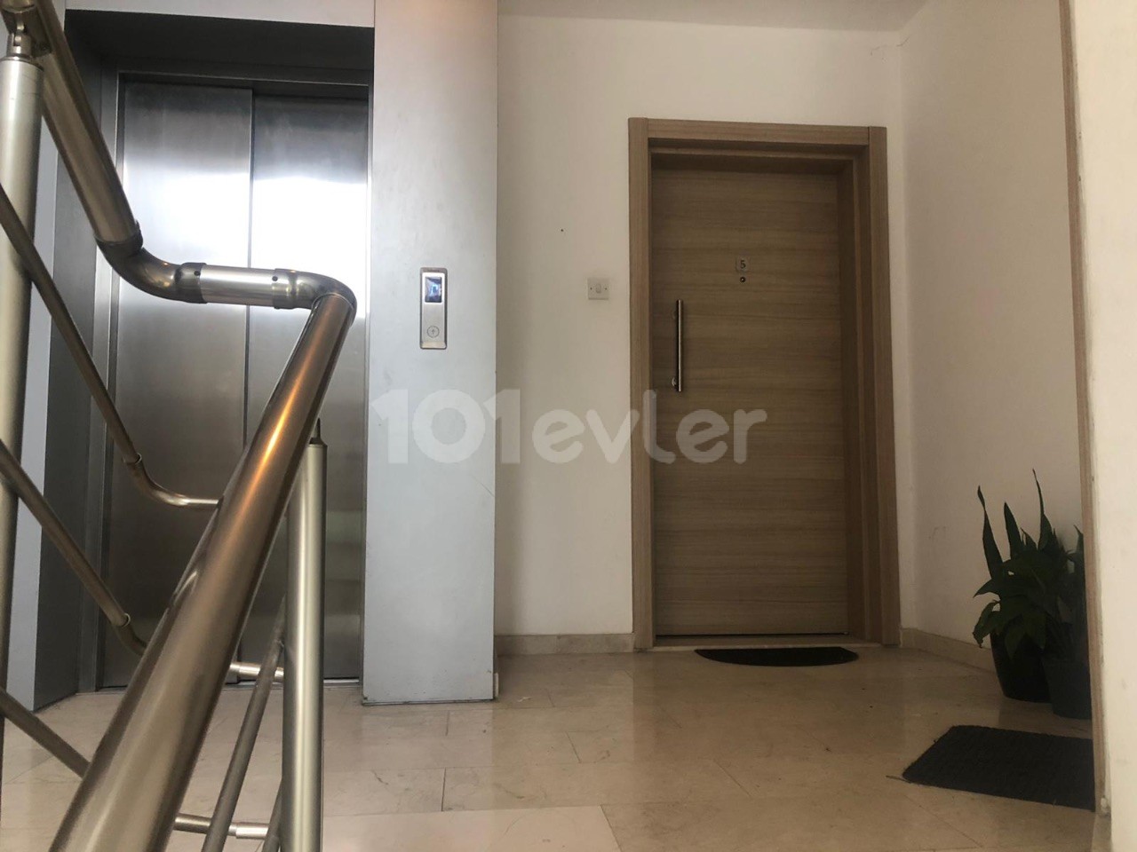 2+1 Flat For Sale in Kyrenia Center