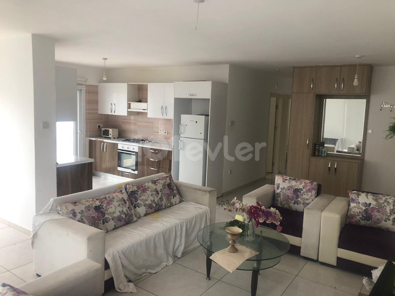 2+1 Flat For Sale in Kyrenia Center