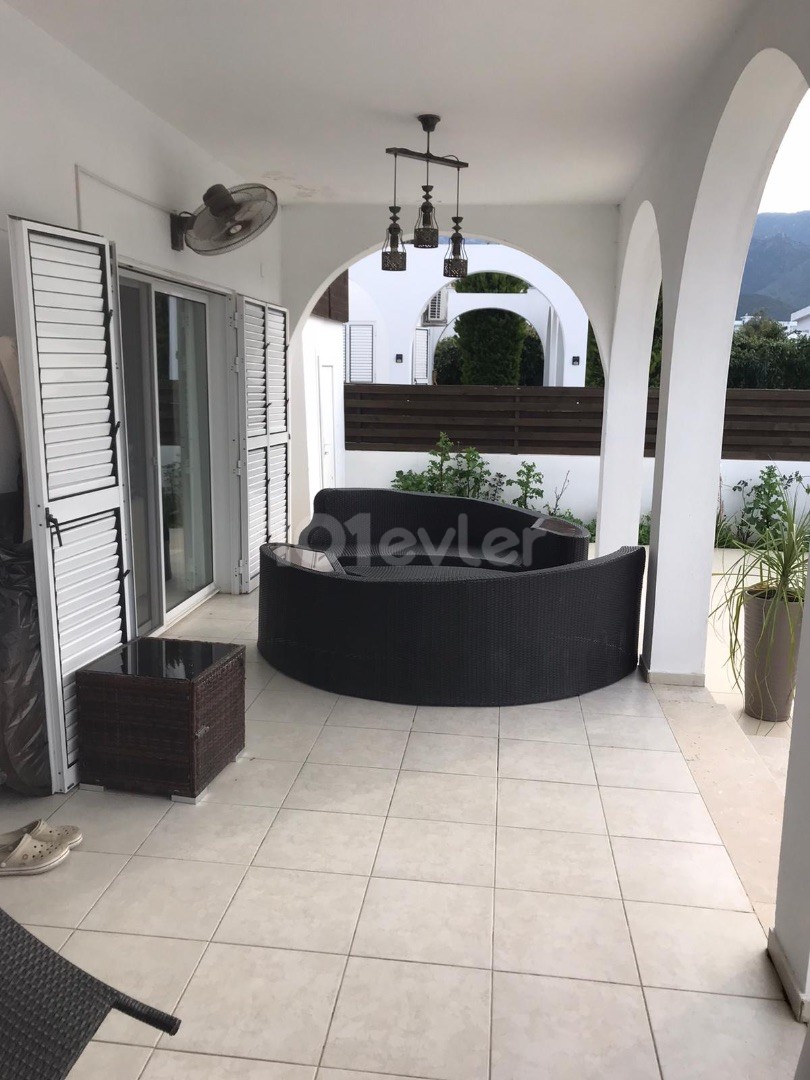 3+1 Villa for Sale in Kyrenia/Alsancak