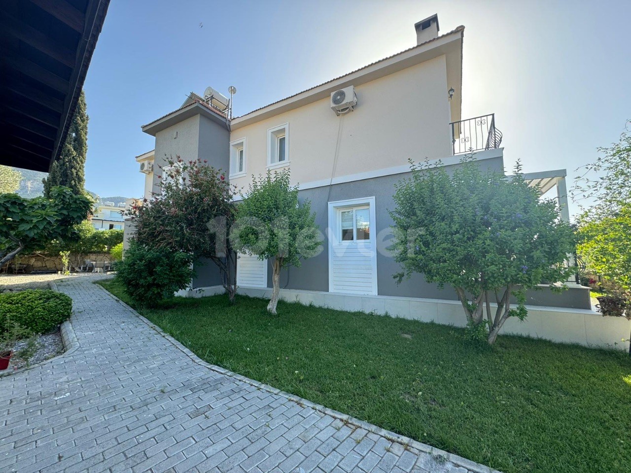 3+1 Villa zum Verkauf in Kyrenia/Bellapais