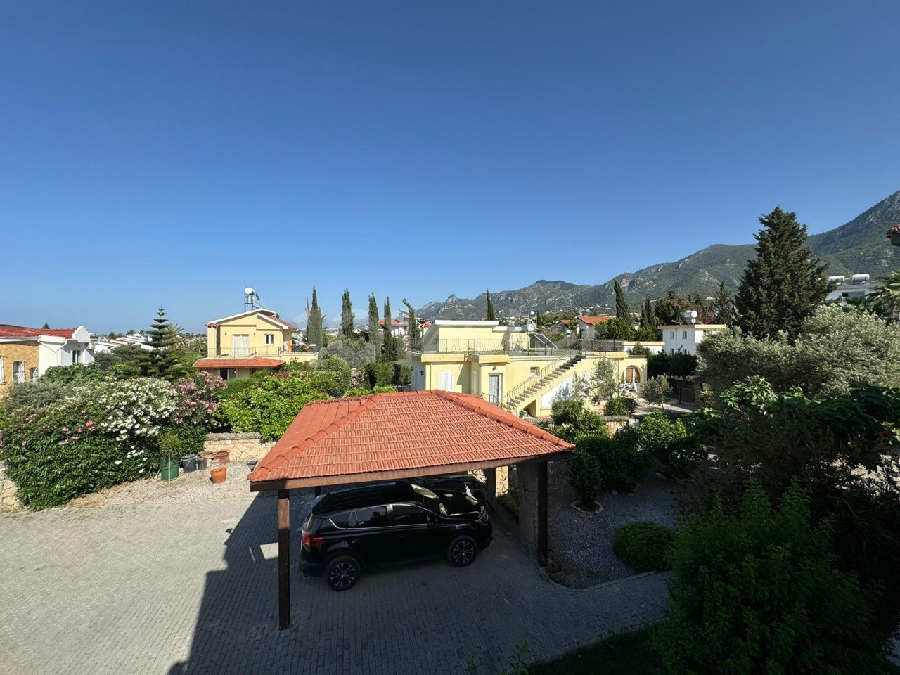 3+1 Villa zum Verkauf in Kyrenia/Bellapais