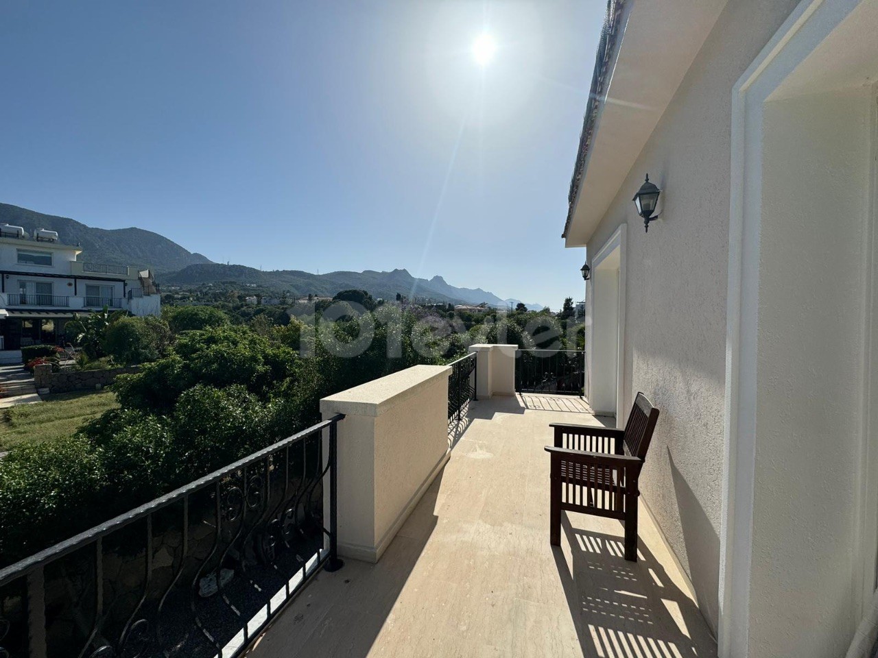 3+1 Villa zum Verkauf in Kyrenia/Bellapais
