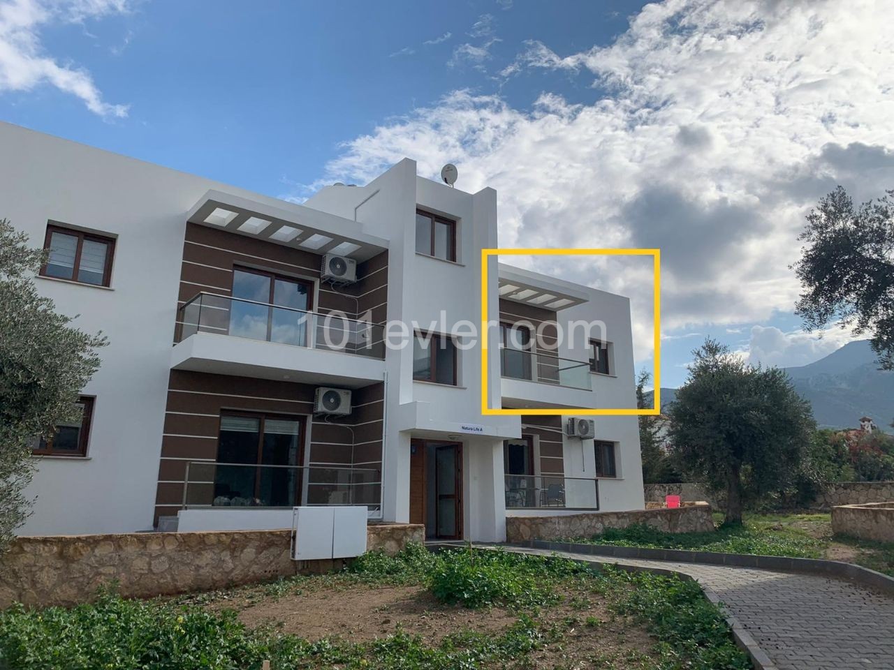 Flat For Sale in Ozanköy, Kyrenia