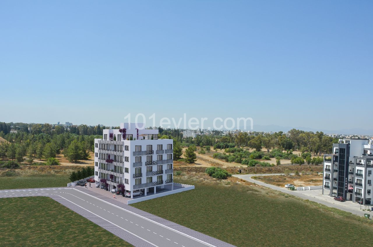 1+1 PENTHOUSE-WOHNUNG ZUM VERKAUF IN NIKOSIA DEREBOYU ** 