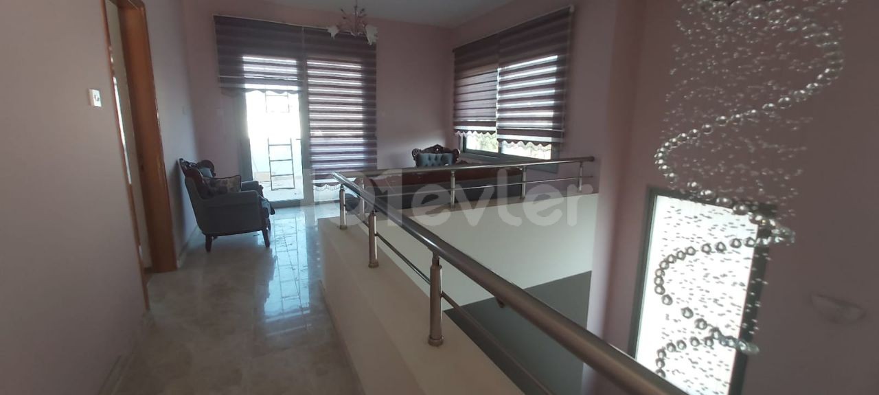 3 Bedroom Villa For Sale