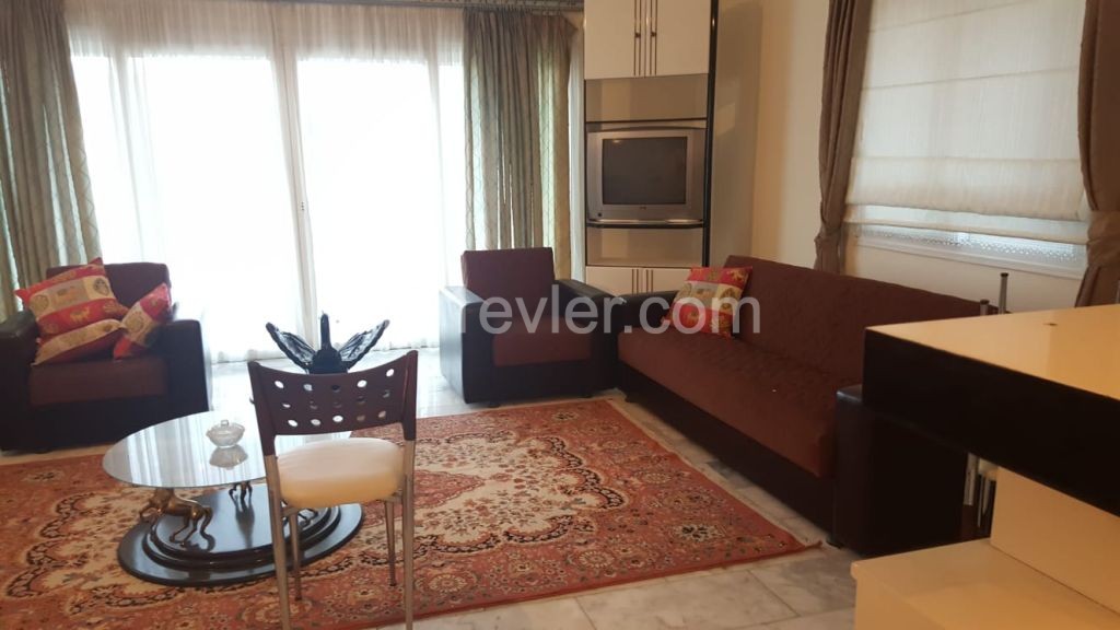 Detached House To Rent in Karaoğlanoğlu, Kyrenia