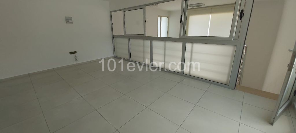 Shop To Rent in Girne Merkez, Kyrenia